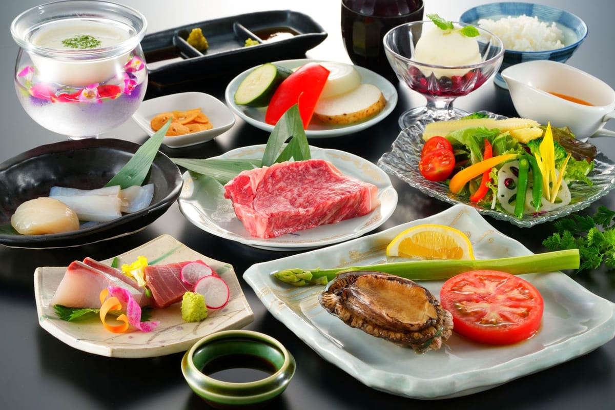 山荘 神和苑 ＜宙館専用＞【鉄板焼　久住コース】国産黒毛和牛と鮑のバター焼き付／夕食時間17:30／鉄板朝食