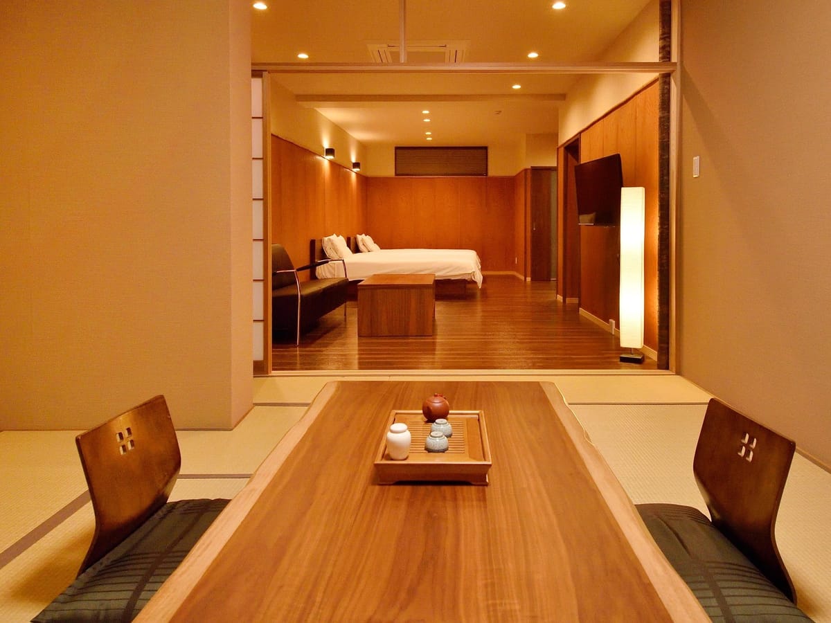 山荘 神和苑 【宙】眺望なしの訳あり／和洋室・内風呂付