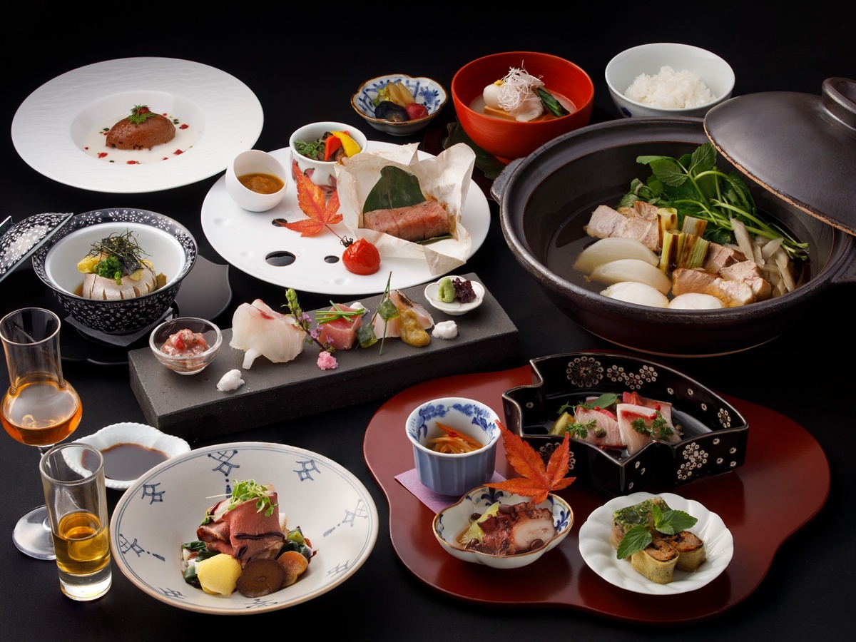 奥日田温泉 うめひびき 【記念日プラン】スパークリングワイン&ケーキ付 【基本会席】「うめひびき会席~食と寛ぎのおもてなし~」