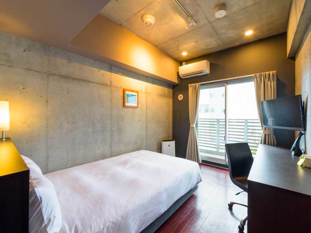 那覇ウエスト・イン  禁煙／食事なし　空港から車で約10分！全室バストイレ別が魅力◆那覇STAYカジュアルプラン