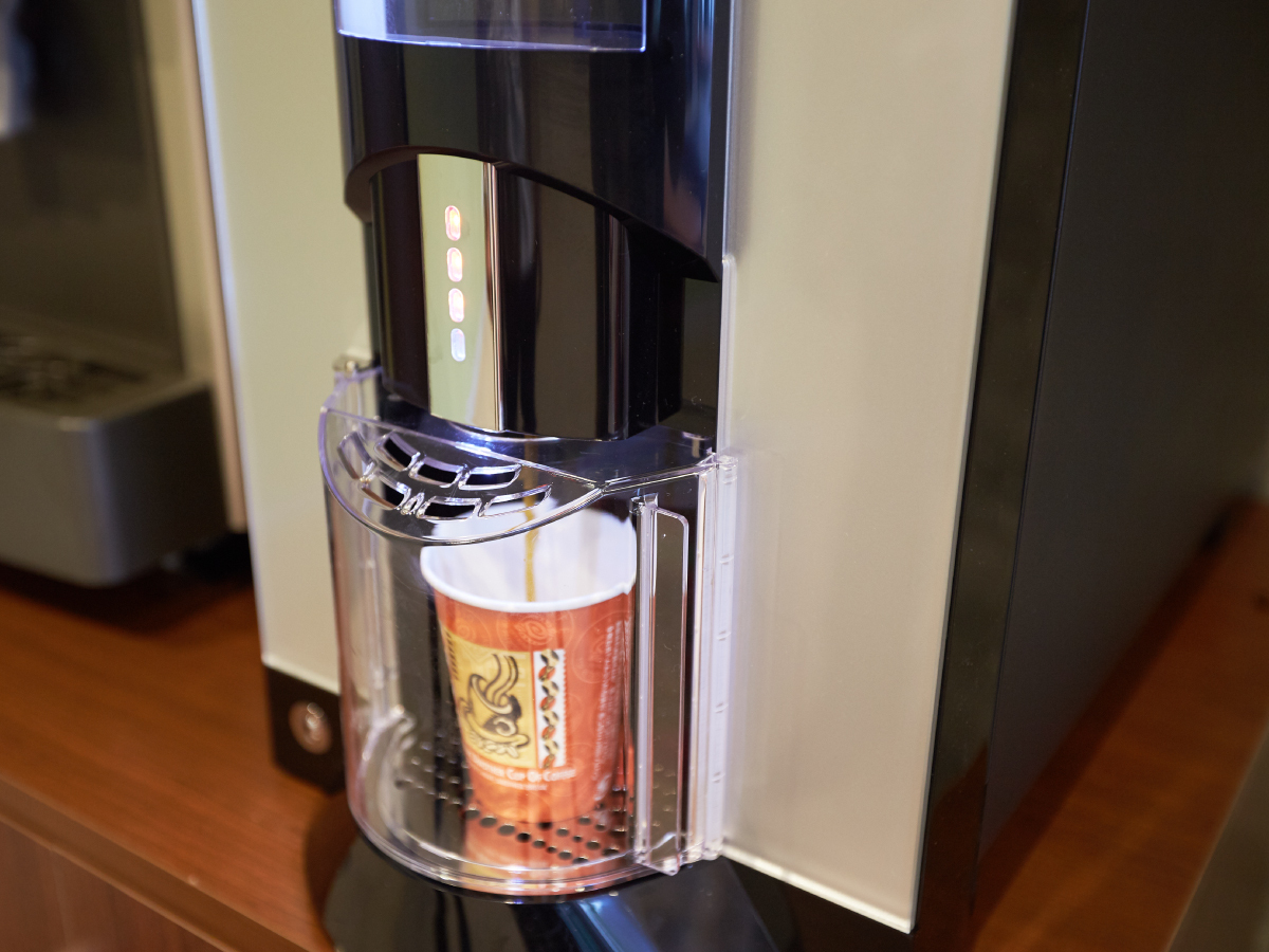 那覇ウエスト・イン  禁煙／食事なし　【早期割45】いい日先取り◆挽きたてコーヒーウェルカムドリンク