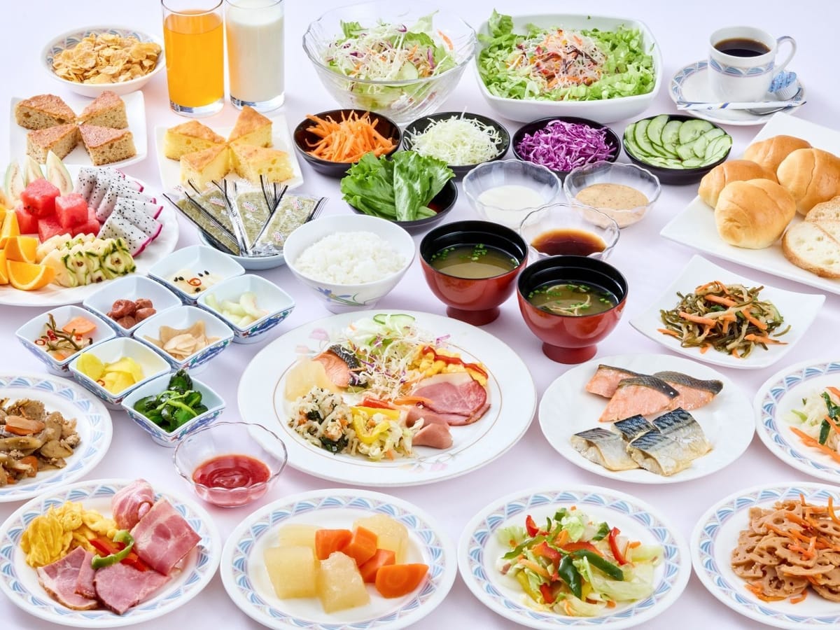 ホテルみゆきビーチ 【早期割引60】早期割引でお得に早割旅♪全室オーシャンビューの沖縄満喫旅◆朝食付◆