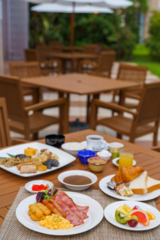 ムーンオーシャン宜野湾 ホテル&レジデンス 【DP】【早割28日前】海と空、夕陽が望める広々お部屋をご用意!全室キッチン完備オーシャンビュー【朝食付】