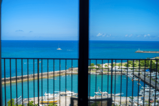 ムーンオーシャン宜野湾　ホテル＆レジデンス 【DP】【早割60日前】海と空、夕陽が望める広々お部屋をご用意！全室キッチン完備オーシャンビュー【朝食付】