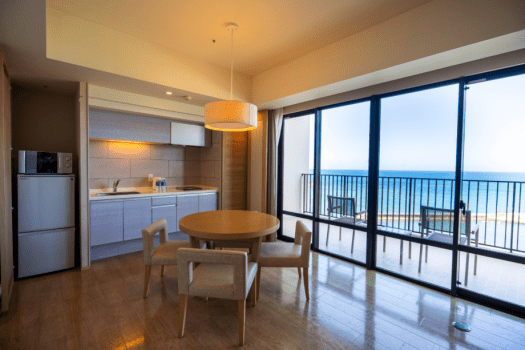 ムーンオーシャン宜野湾　ホテル＆レジデンス プレミアムスイート２ベッドルーム（洋室86㎡）【5階以上】