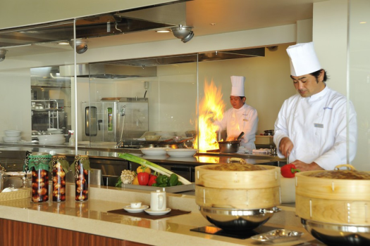 ザ・ムーンビーチ　ミュージアムリゾート 【早割】28日前までのご予約におすすめ／ワンランク上のクラブステイ＜クラブサービス・夕朝食付き＞（DP）