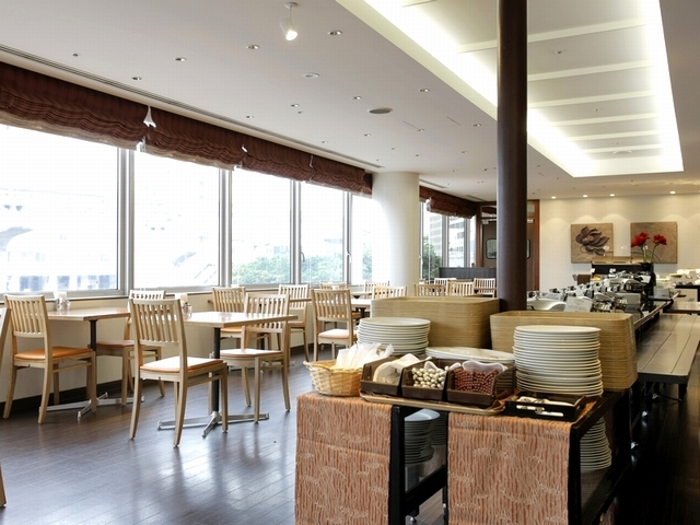 沖縄ナハナ・ホテル&スパ 【エコ連泊割】2連泊でお得にステイ(朝食ブッフェ付)