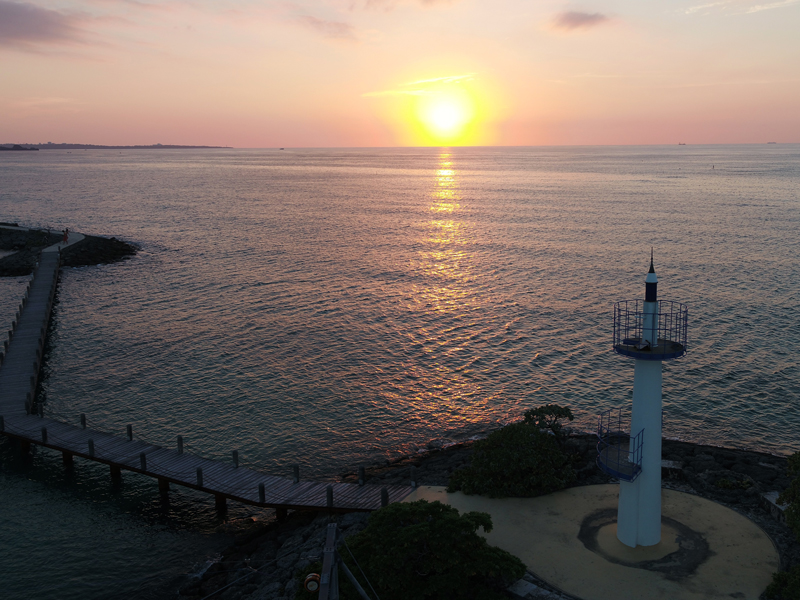 シェラトン沖縄サンマリーナリゾート 【11月限定BIGセール】沖縄の冬はまだ早いさ～♪冬になる前のラストチャンスステイ！(素泊まり)