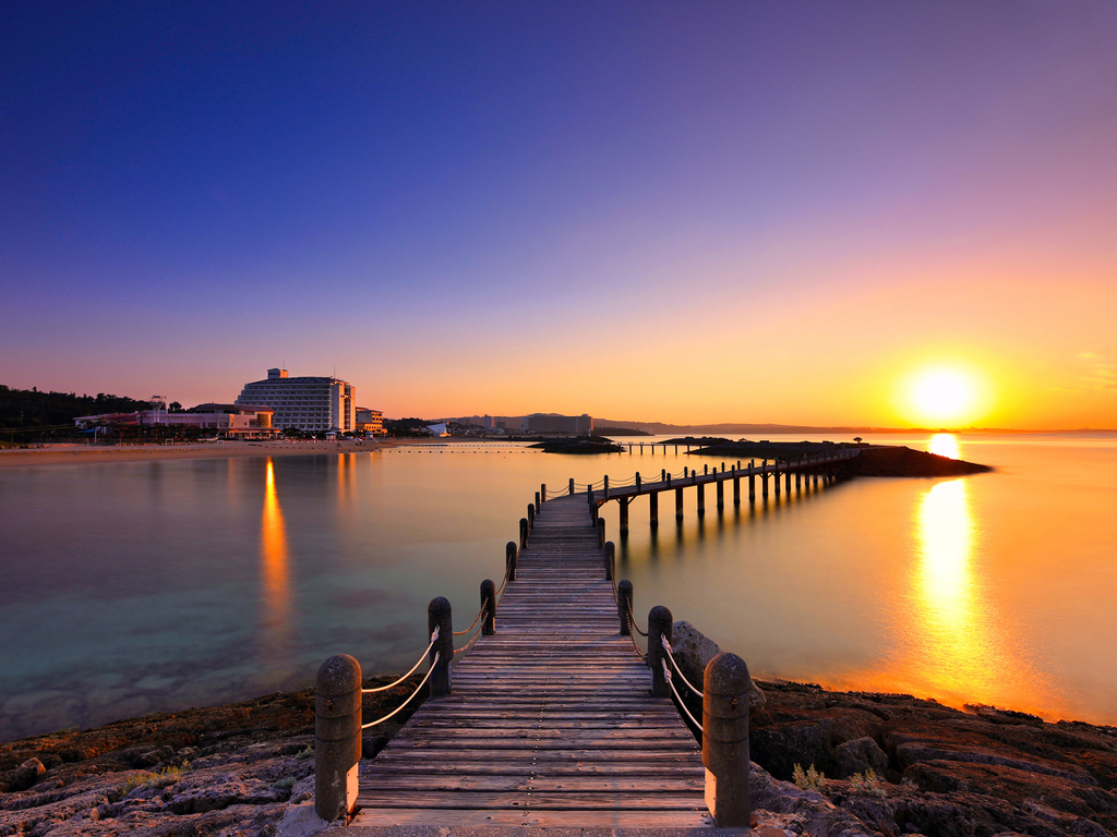 シェラトン沖縄サンマリーナリゾート 【10日間限定】シーズン到来♪夏先取りキャンペーン★期間限定セール(素泊まり)