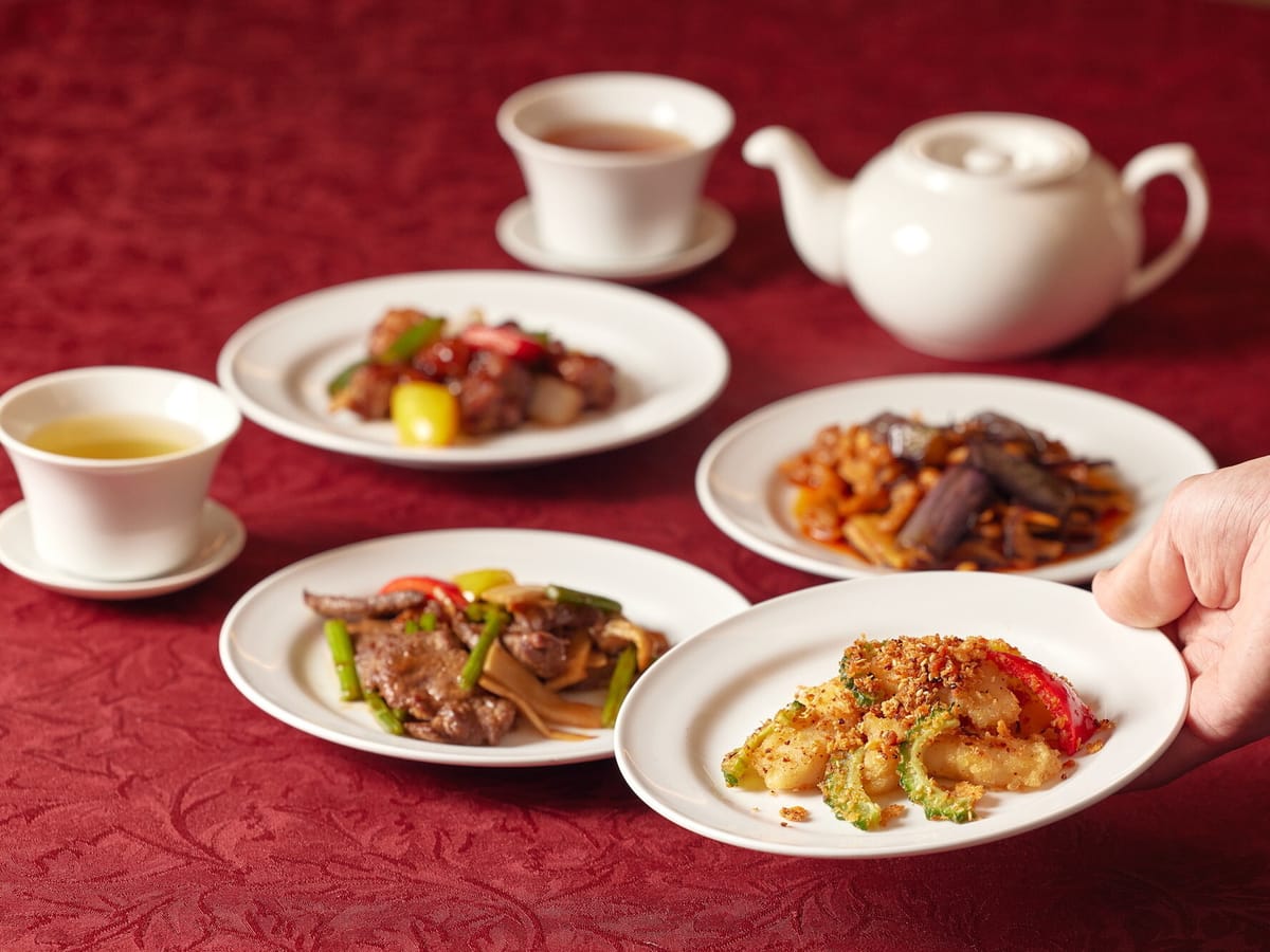 ホテルゆがふいんおきなわ 【四大中国料理フェア】四つの地方の中国料理を堪能！アルコール１ドリンク付（金土日限定・夕朝食付）