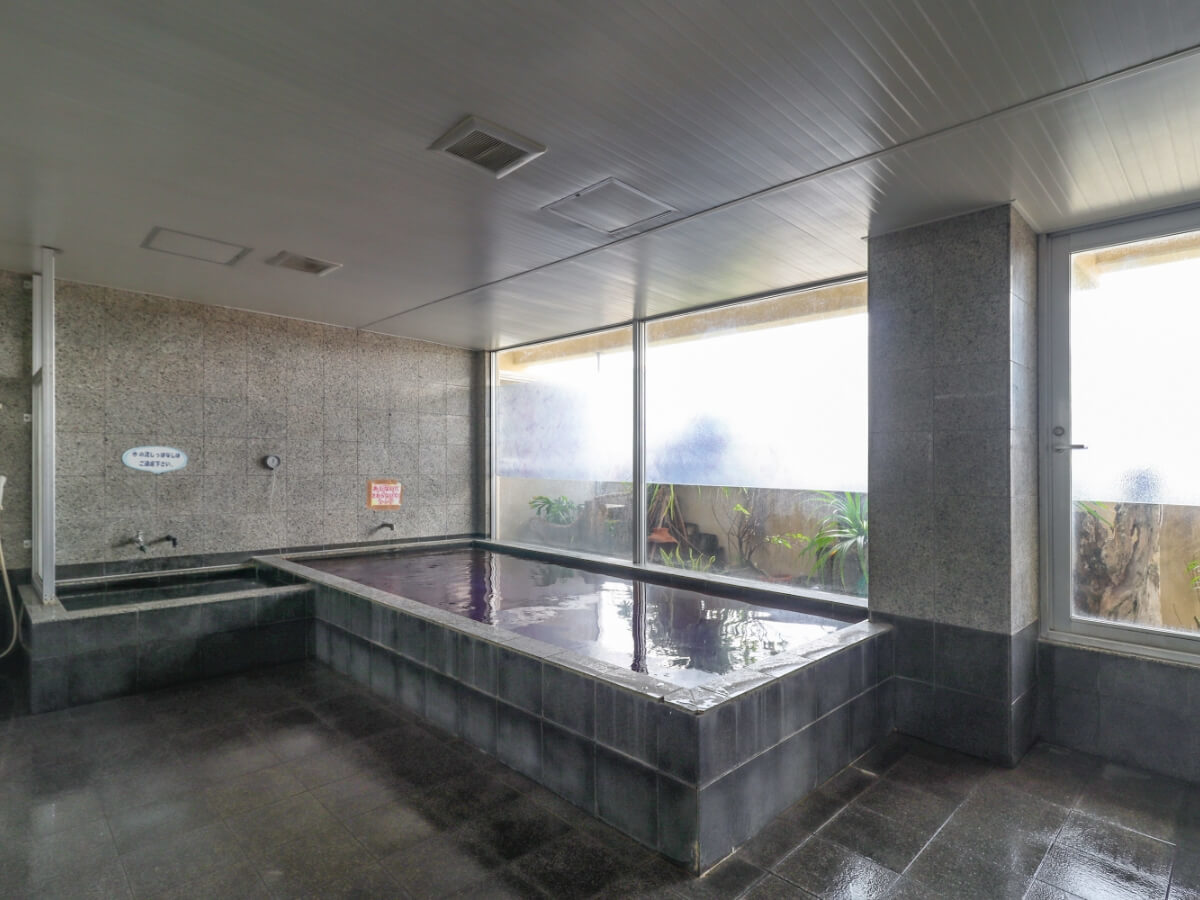 デイゴホテル 【お得に泊まっていいよ～！】2人でも3人でも1室11,400円ぽっきり！24H大浴場利用可（素泊り）