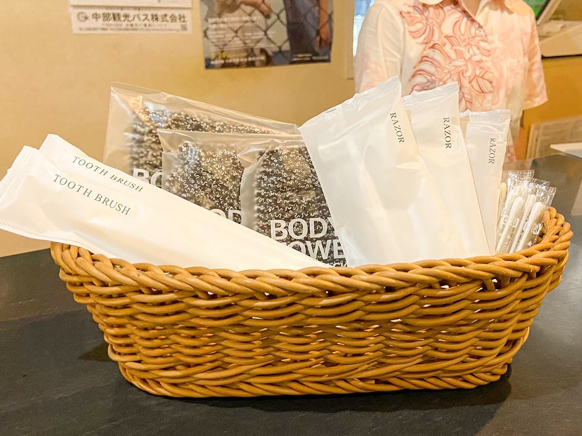 デイゴホテル 【お得に泊まっていいよ～！】2人でも3人でも1室11,400円ぽっきり！24H大浴場利用可（素泊り）