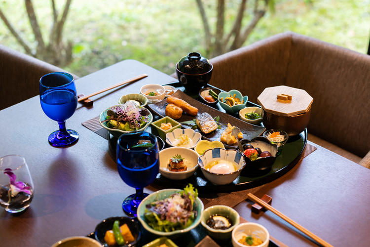 MAGACHABARU OKINAWA マガチャバル オキナワ 【HP限定料金】亜熱帯の森に佇むプライベートリゾート/全室プライベートプール付(朝食付)202602