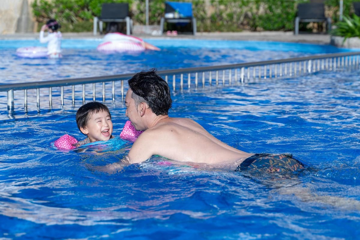 オリエンタルホテル沖縄リゾート＆スパ 【家族でお得にステイ】 2連泊以上でレストラン・ショップで使えるホテルクレジット＜朝食付＞