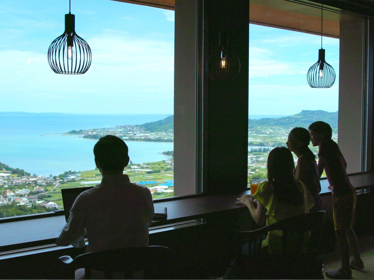 ユインチホテル南城 【ベーシックステイ】天然温泉とラウンジフリードリンクでゆったり沖縄ステイ（夕朝食付）