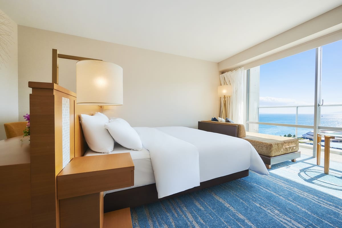 グランドニッコー淡路 プレシャスフロア デラックスダブル【禁煙】