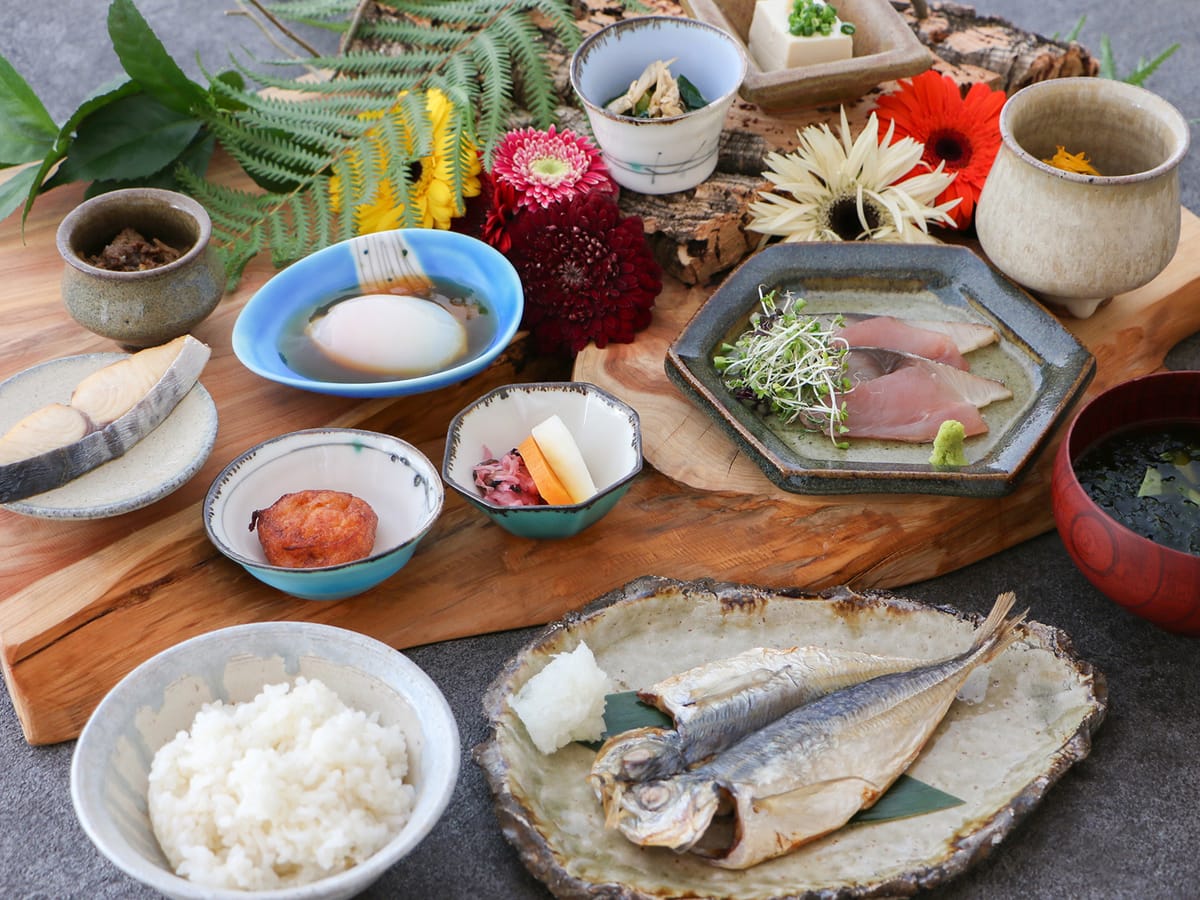 ホテルアナガ 【春の和洋折衷】淡路島の春を味わう 旬彩コース＜1泊2食＞