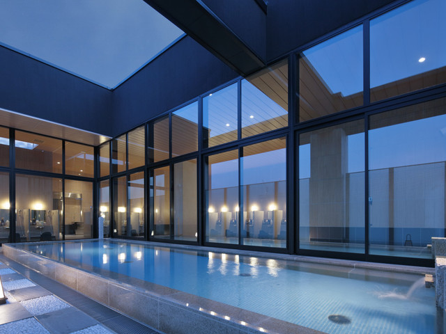 カンデオホテルズ大阪なんば 最上階のスカイスパを堪能しながら、洗練の空間でゆったりくつろぐ 旅(素泊り 返金不可)