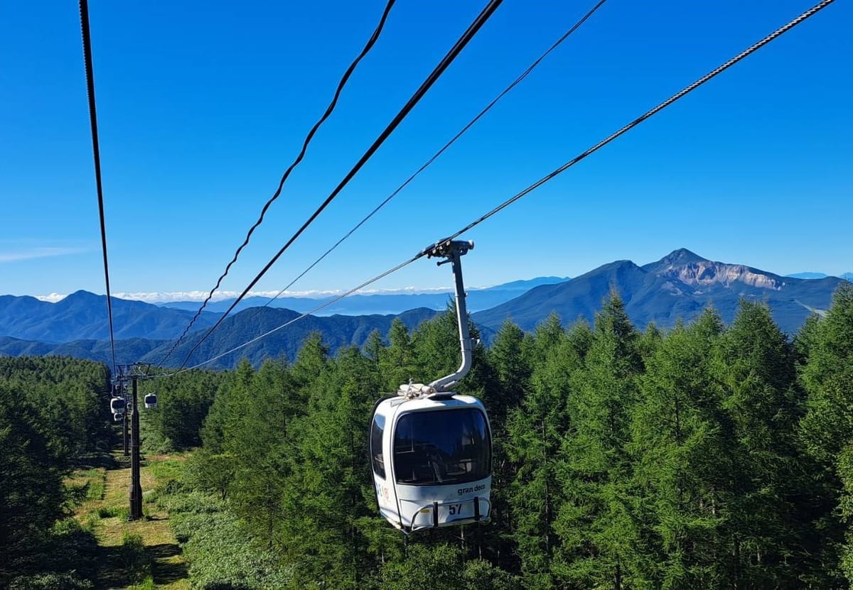 EN RESORT Grandeco Hotel グランデコ裏磐梯ロープウェイ【往復乗車券付き】|夕朝食は人気の地産地消ビュッフェ