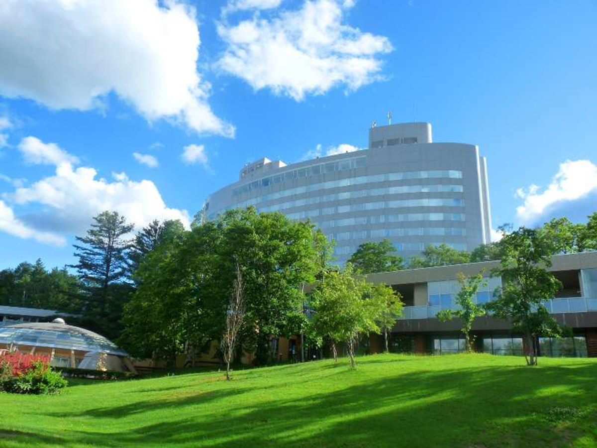 新富良野プリンスホテル ふらの旅♪朝食&温泉付き