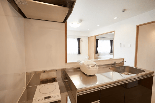 New Normal Hotel in NAGO デラックス 1ベッドルーム(専用テラス付き)