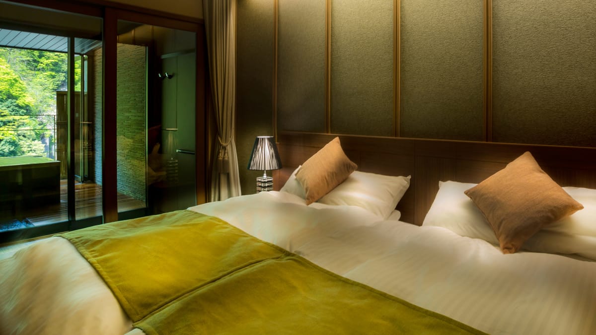 宇奈月温泉　延楽 【リニューアルオープン】対峰閣・絶景露天&ベッド付き「和洋室」