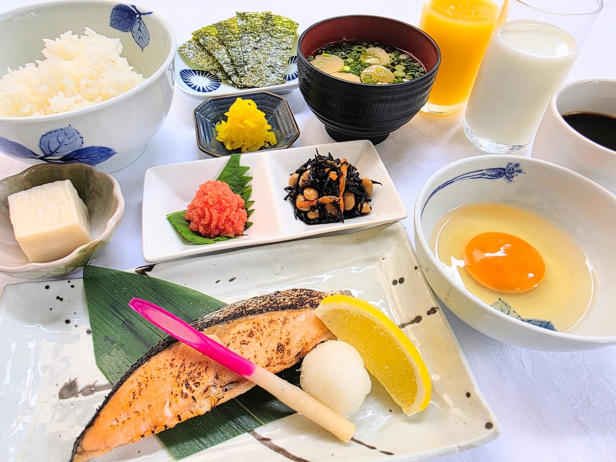 冷泉閣ホテル駅前 【スタンダード】選べるこだわり朝食付☆料理長自信の朝食を食べて元気な1日を♪（朝食付）