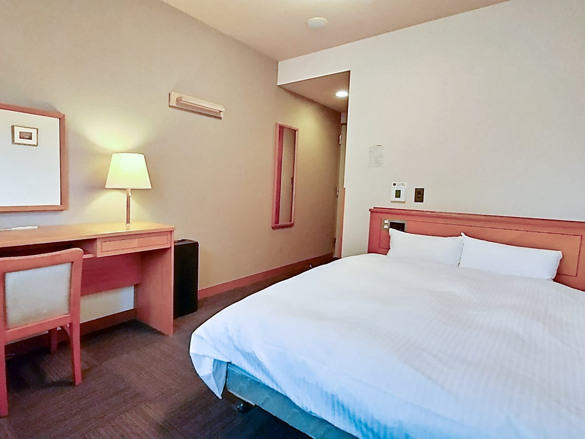 ホテルルートイン青森駅前 ◆加熱式たばこ専用◆ セミダブルルーム