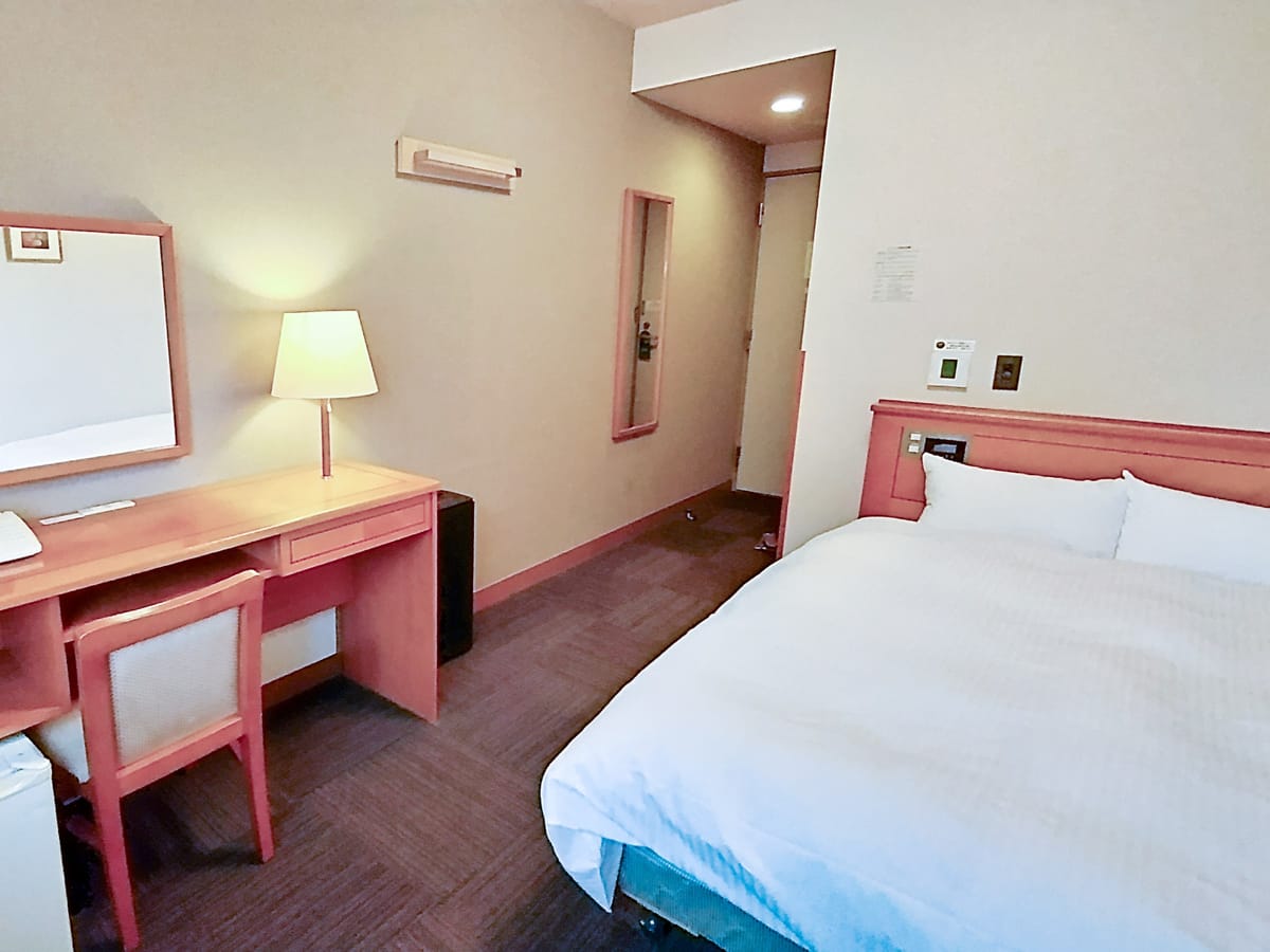 ホテルルートイン青森駅前 ◆加熱式たばこ専用◆ セミダブルルーム