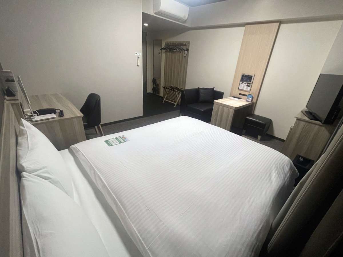 天然温泉華の湯 ルートイングランティア東海 Spa & Relaxation 喫煙ダブル