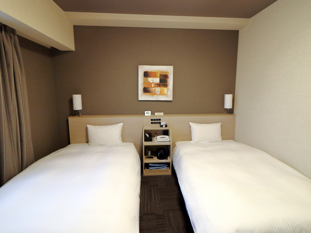 ホテルルートイン清水インター スタンダードツイン喫煙