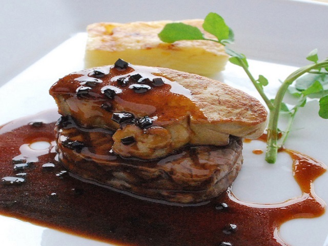 リーガロイヤルホテル新居浜 ■豪華ディナーコースを堪能■フランス料理付ステイプラン -夕朝食付-