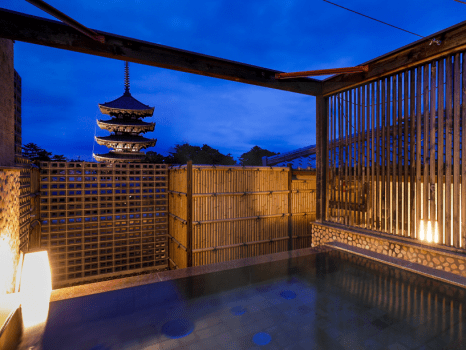 飛鳥荘 【一泊朝食プラン】 職人仕込みの「茶粥」が体を満たす―・・・。やさしく目覚める、大和の朝。