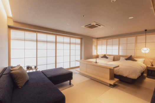 飛鳥荘 ■デザイナーズルーム■【興福寺側／ビューバス付プレミアム】