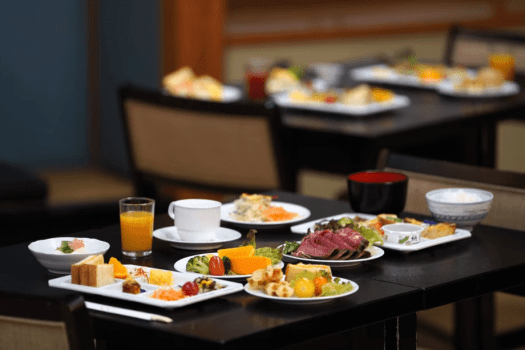 曲水の庭 ホテル玉泉 【一泊朝食付】おひとり様歓迎！21時までチェックインOK！朝食ビュッフェと美肌の湯をゆっくり堪能♪