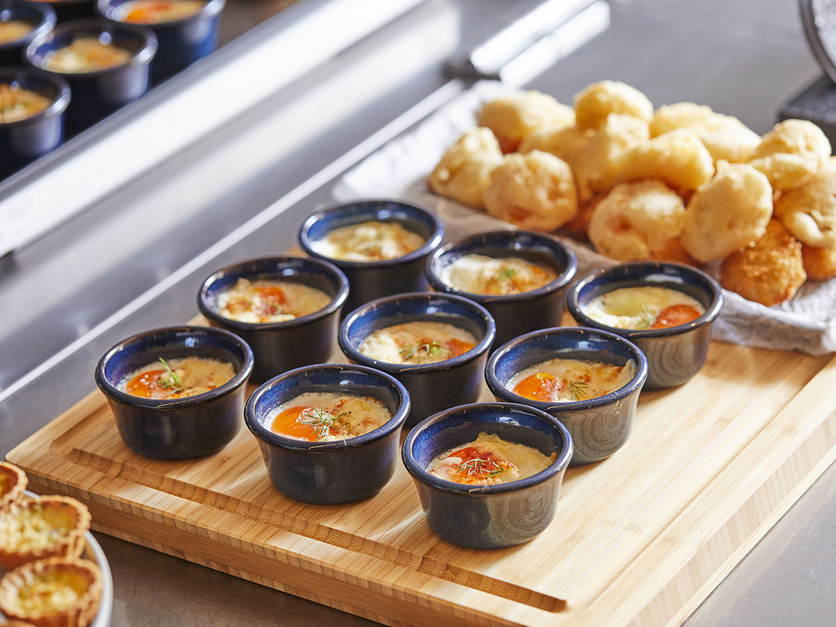 ザ・スクエアホテル金沢 ゆったりステイ12：00アウトプラン《朝食付 》