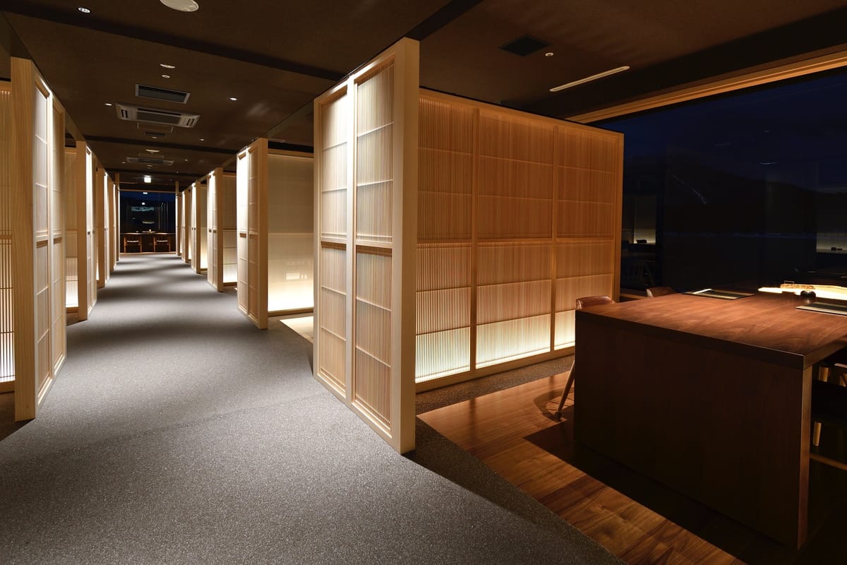 あかん遊久の里 鶴雅 P【スタンダード】2食付き！夕食和会席「紫翆」・朝食バイキング