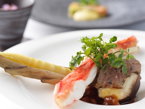 函館大沼鶴雅リゾート エプイ 【スタンダード】夕食付き!朝食なしで自由に愉しむ♪フレンチ<ピリカ>