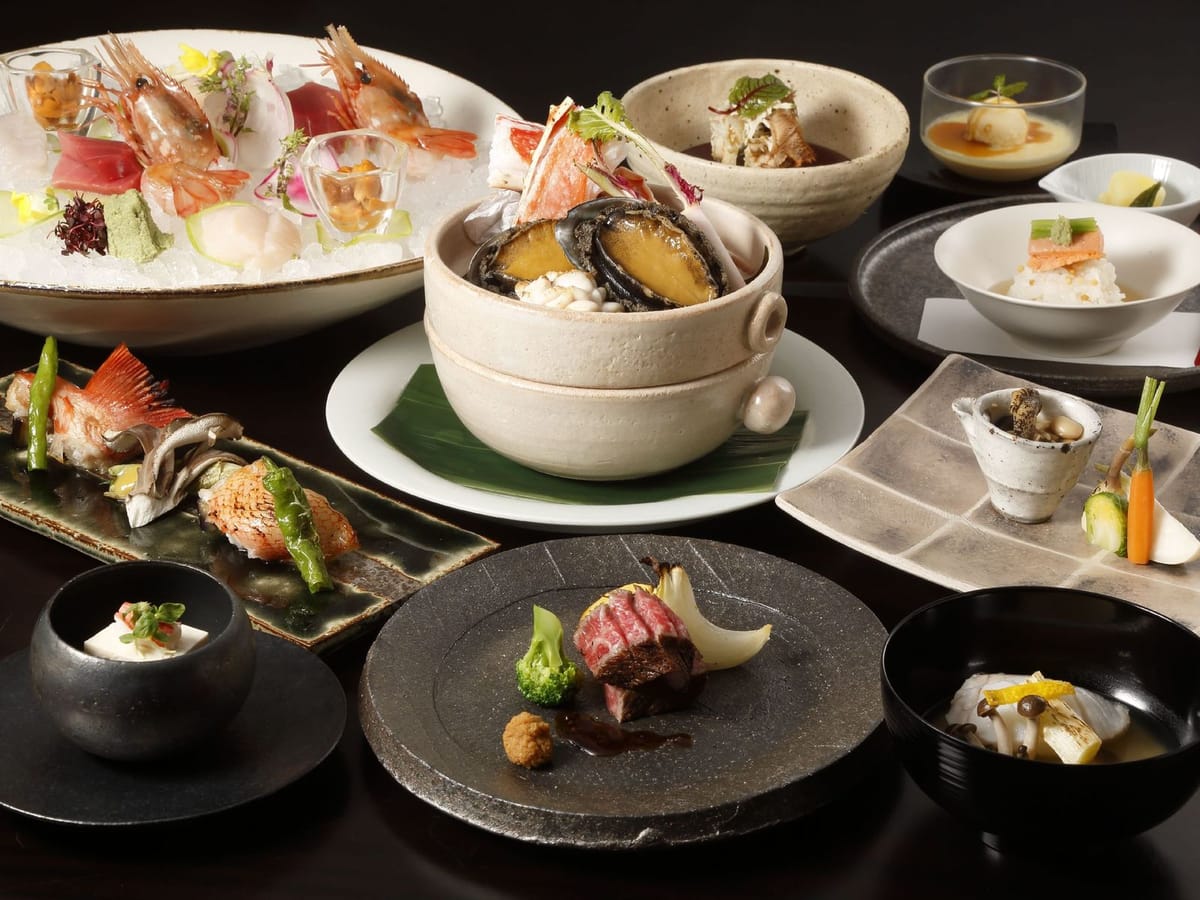 ニセコ昆布温泉 鶴雅別荘 杢の抄 【早割7】早めのご予約がおすすめ！7日前早期予約プラン／特別膳「彩雲膳」