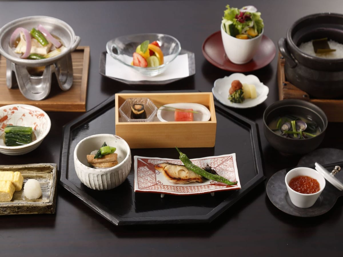 ニセコ昆布温泉 鶴雅別荘 杢の抄 【早割30】早めのご予約がおすすめ！30日前早期予約プラン／特別膳「彩雲膳」