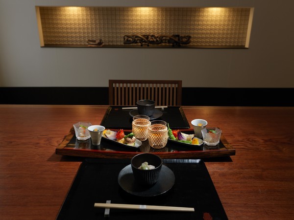 ニセコ昆布温泉 鶴雅別荘 杢の抄 【早割30】早めのご予約がおすすめ！30日前早期予約プラン／特別膳「彩雲膳」