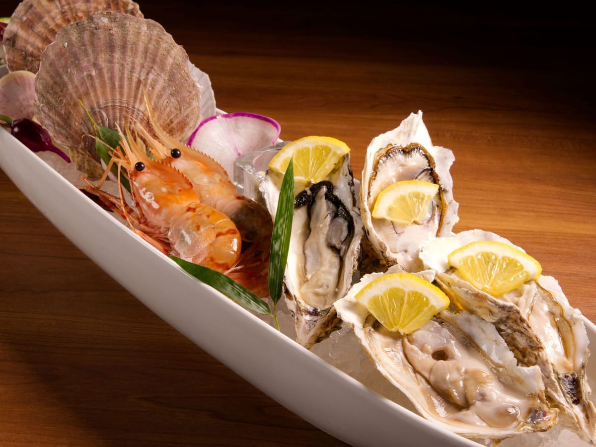 サロマ湖 鶴雅リゾート 【スタンダード】1泊2食付き！新鮮な海の恵みが満載♪海鮮メイン付きバイキング
