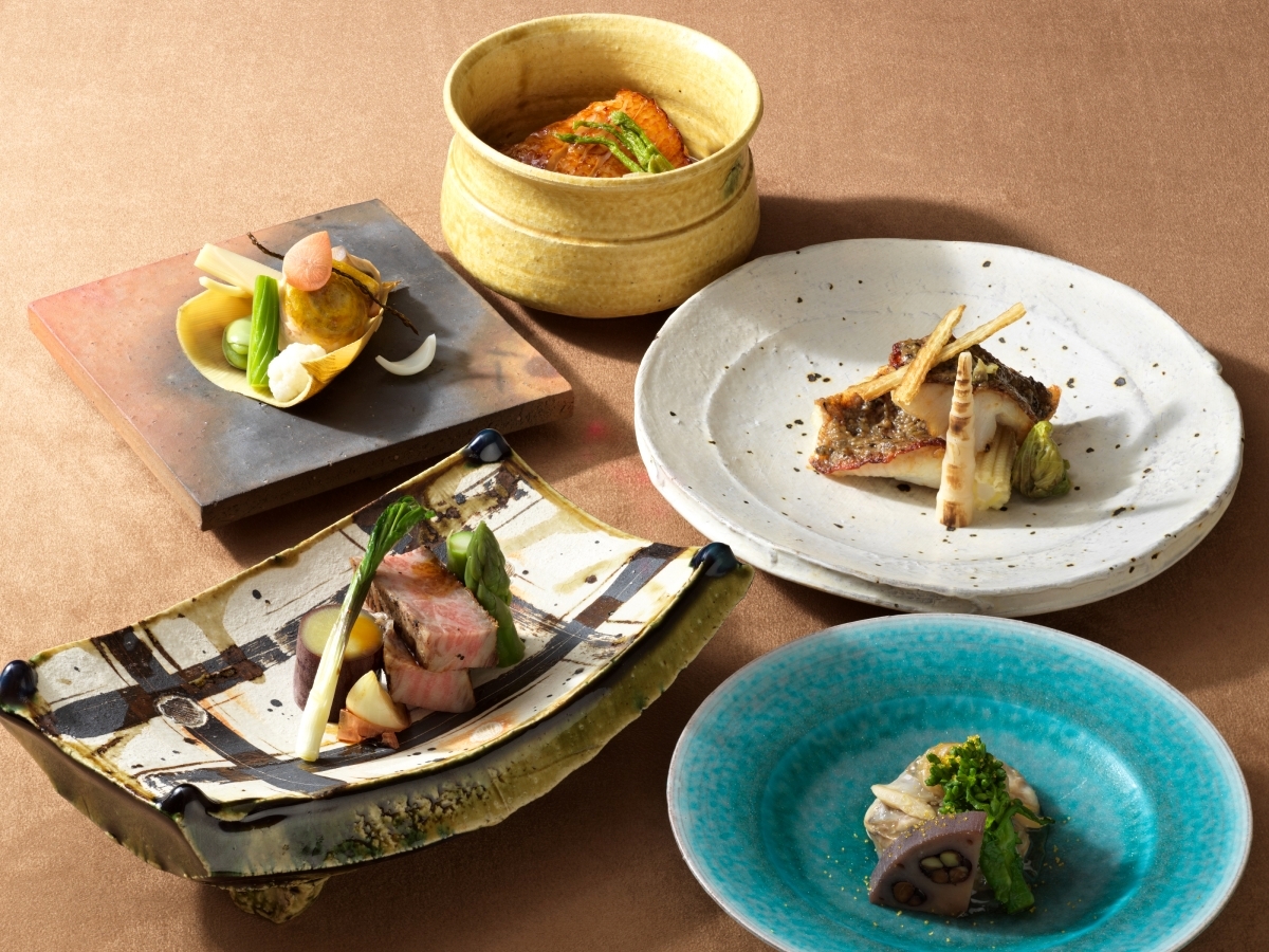 洞爺湖 鶴雅リゾート 洸の謌 【スタンダード】夕・朝食付き！夕食和食会席・朝食ハーフビュッフェ