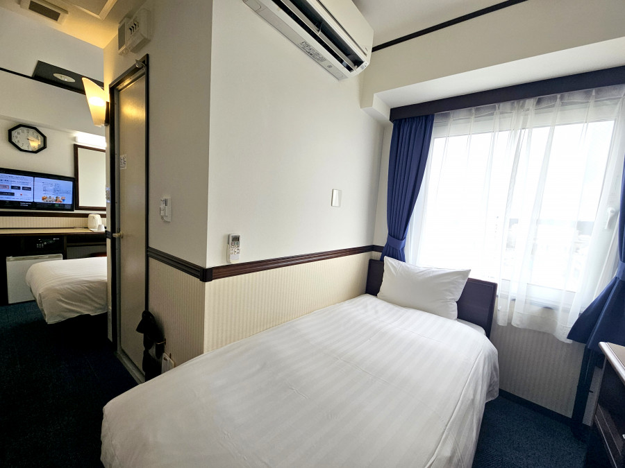 東横INN東京秋川駅北口 喫煙セパレートツイン