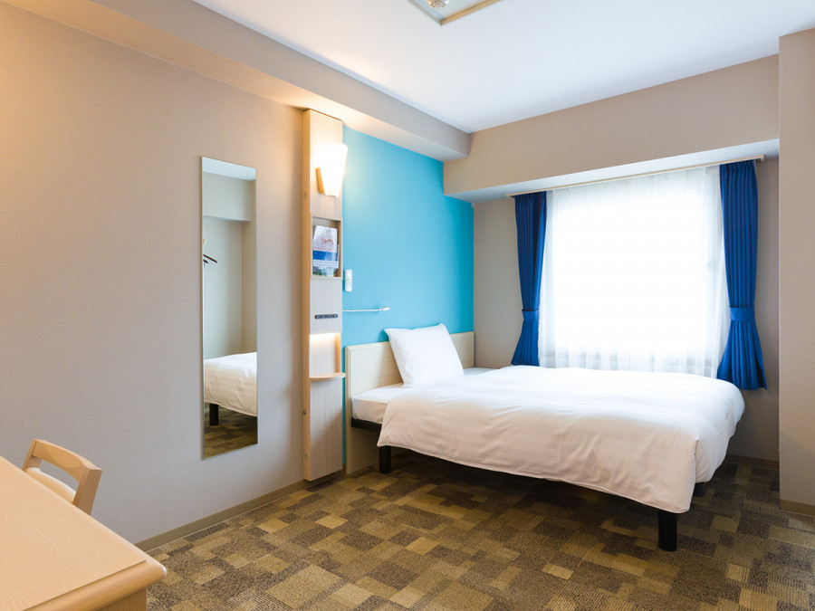 東横INN富士山大月駅 喫煙ワイドスペースデラックスシングル