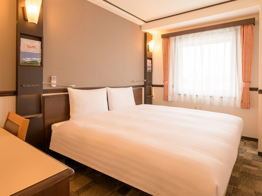 東横INN本厚木駅南口 喫煙キングダブル