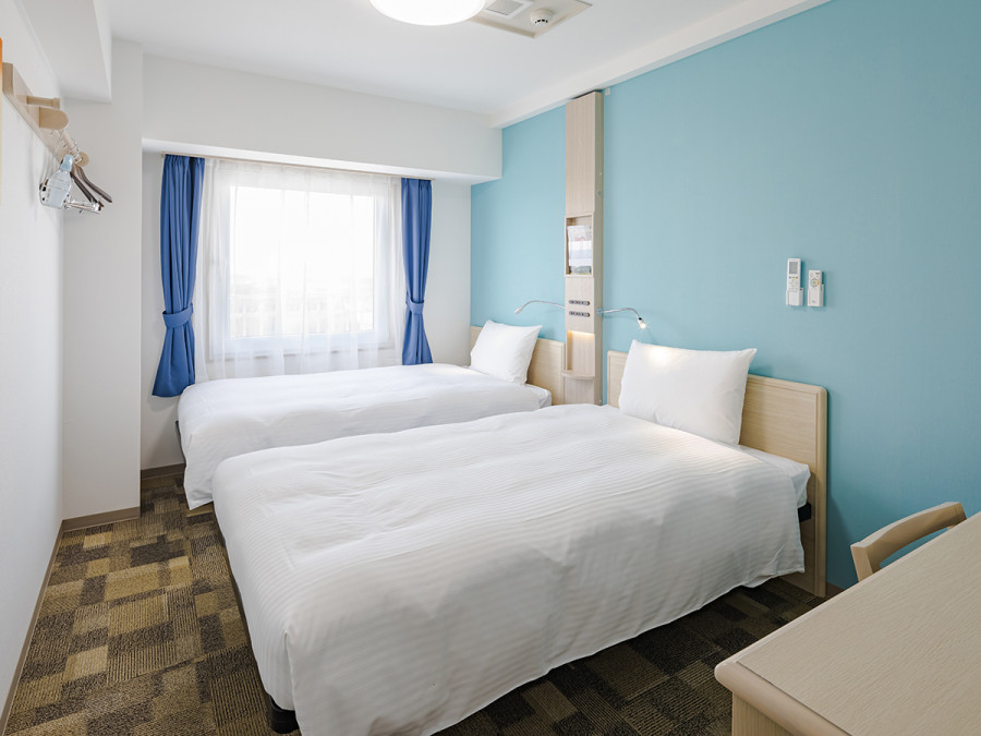 東横INN印旛日本医大駅前 喫煙ツイン