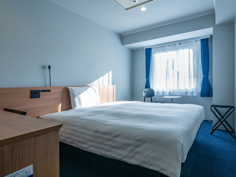 東横INN長崎駅前 喫煙デラックスシングル