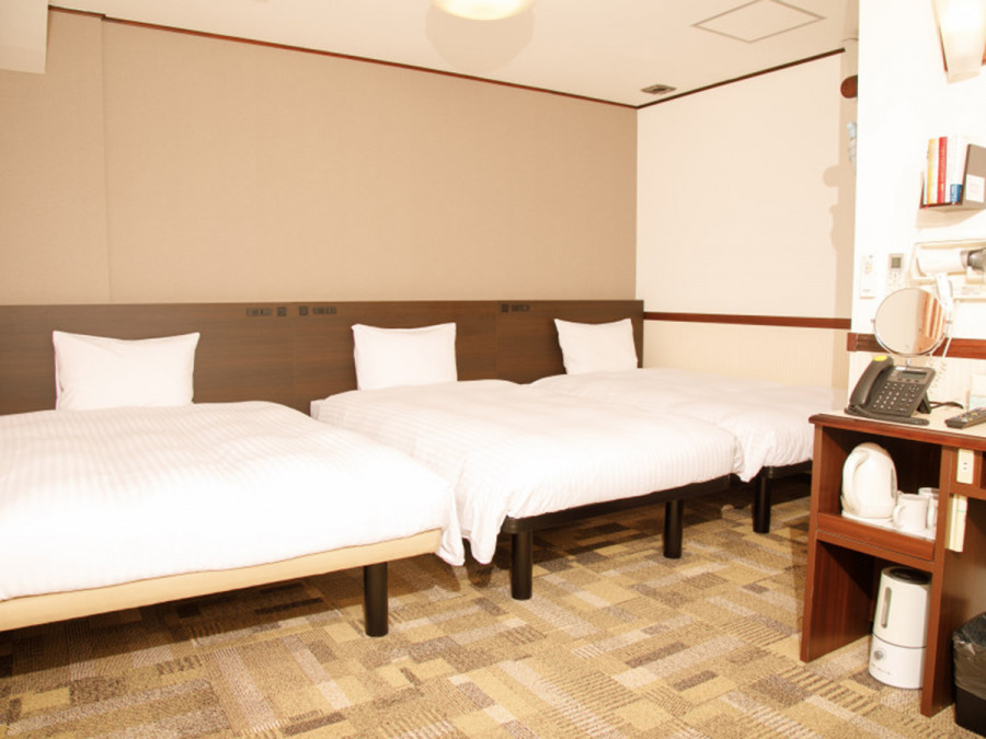 東横INN梅田中津2 禁煙トリプル