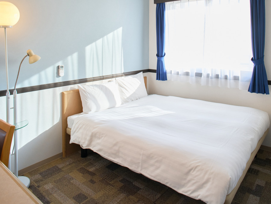 東横INN名古屋丸の内 禁煙ダブル